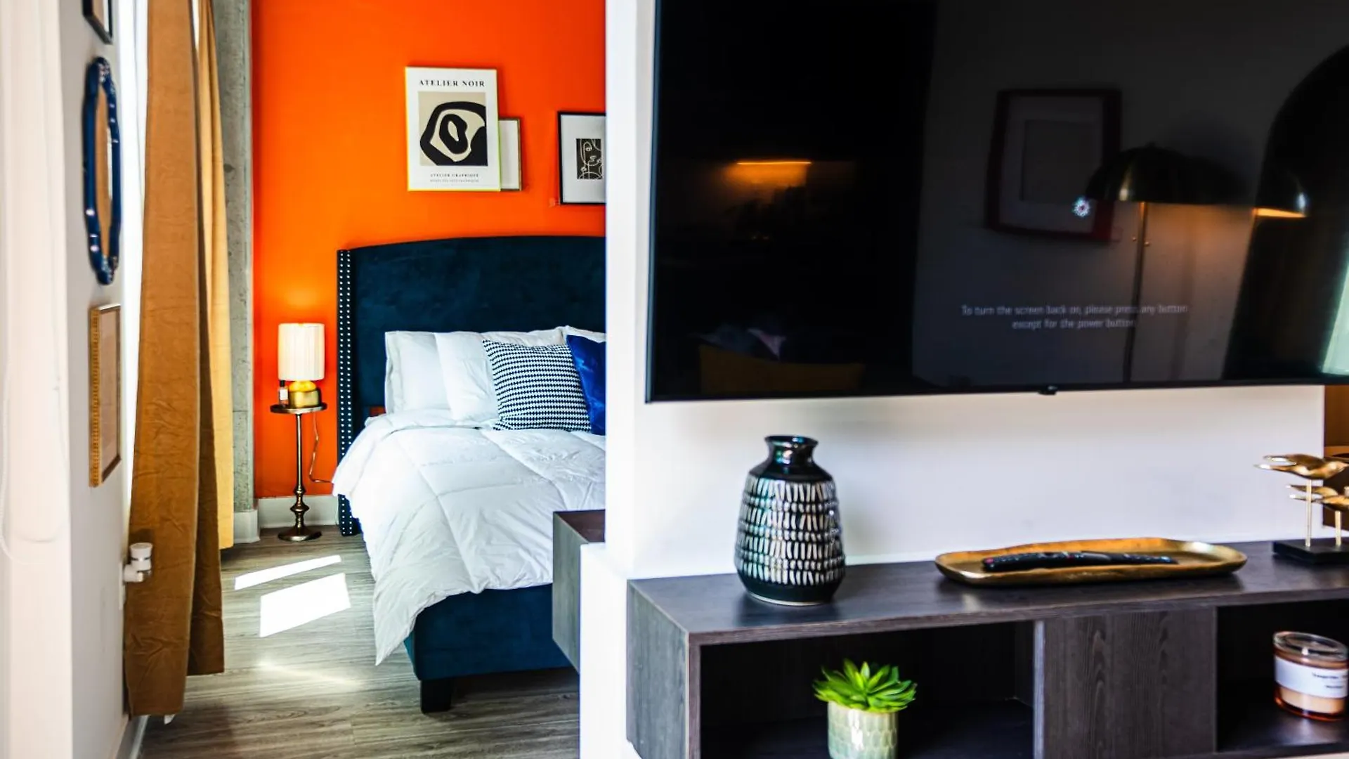 Chic Balcony King Suite Apartment In Channelside Tampa